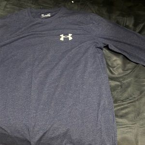 Under Armour long sleeve shirt.